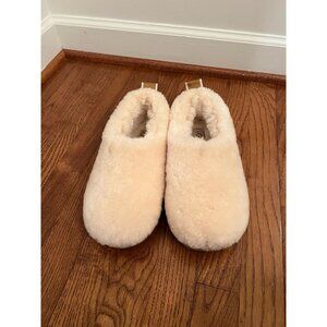 UGG‎ Classic Cozy Bootie Size 7 New without Box